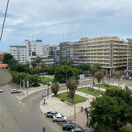 Ferienwohnung Place De L'Independance Dakar-Plateau Exterior foto